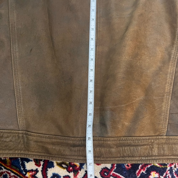 Men's Tan Leather Bomber Jacket - Picture 6 of 10